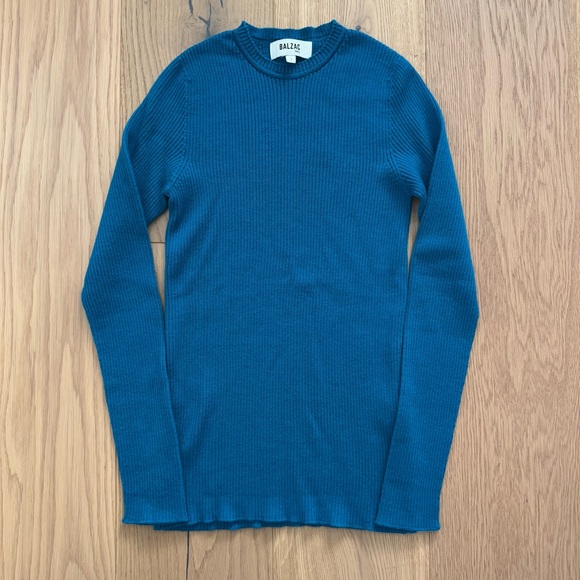 Balzac Clafoutis Sweater - Picture 4 of 10